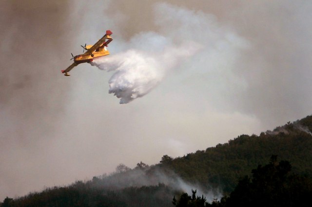 Drama na nebu Srušio se avion nije uspeo da sleti B92