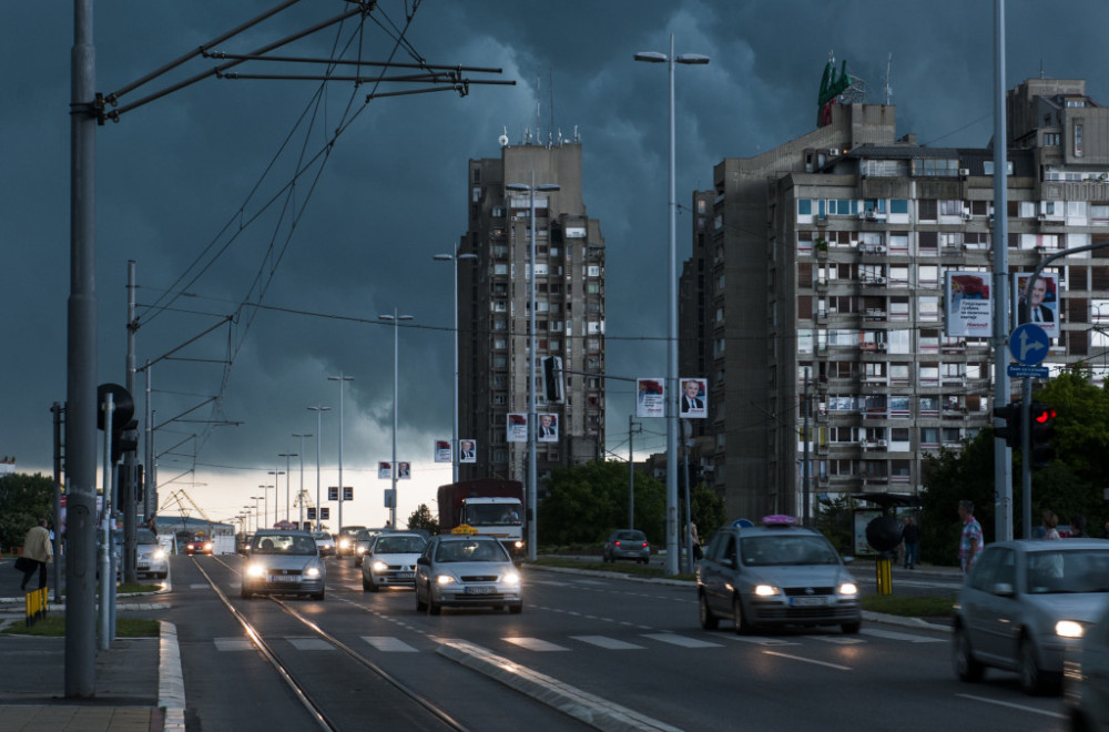 A strong cyclone is rushing towards Serbia MAP