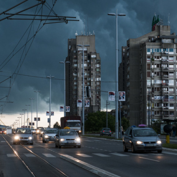 A strong storm rushes towards Serbia: Flood? MAP weather alarms are on