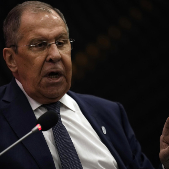 Rusija se sprema; Lavrov: Odgovorićemo NATO-u