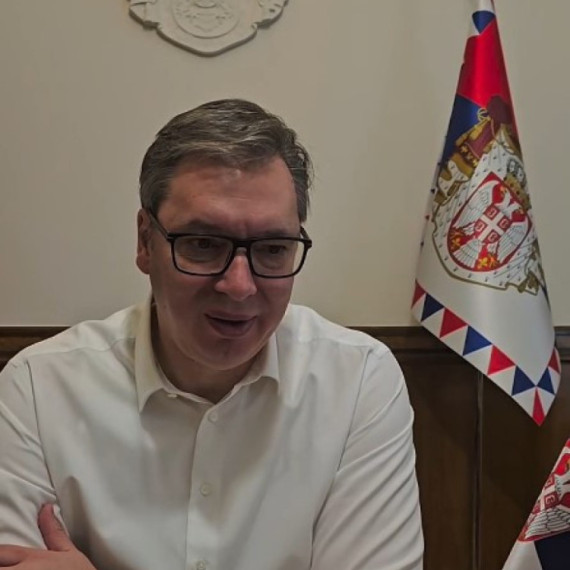 Vukelić odgovorio "potomcima Hitlerovih slugu": Ostavite nam ludog Vučića, a vi nastavite kao do sada