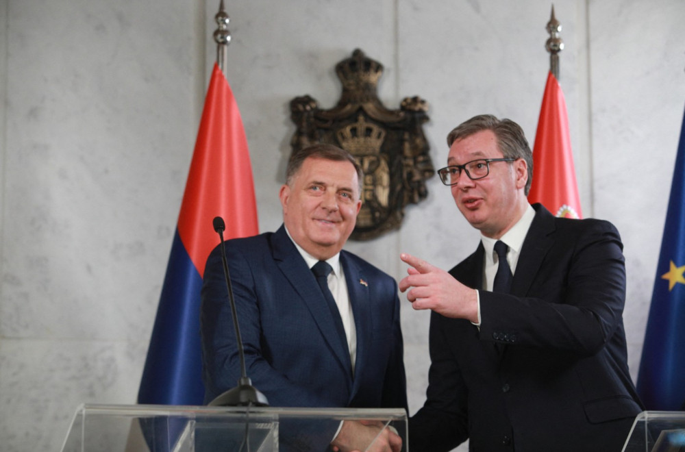 Vučić čestitao rođendan Dodiku: Predsednik Republike Srpske otkrio šta je dobio na poklon FOTO