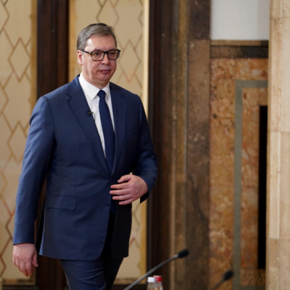 Vučić sutra prima učenike osnovnih škola sa KiM