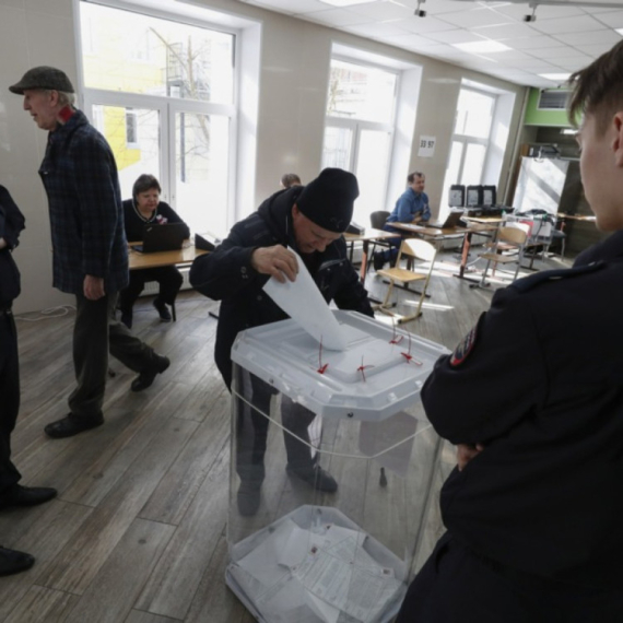Izlaznost na izborima u Rusiji premašila 55 odsto: Glasanje još sutra
