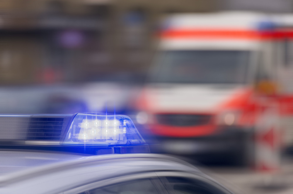 Tragedija u Nišu: Vozač doživeo infarkt u toku vožnje, pa sleteo s puta