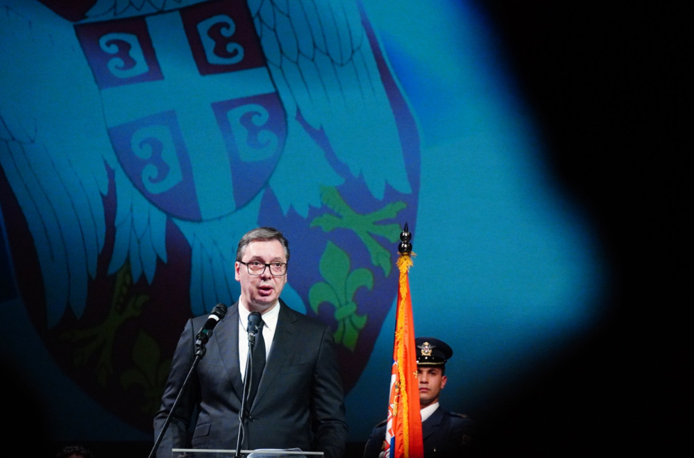 Vučić: "Srbija živi. Probuđena. Snažnija. Hrabrija. Prkosna"  FOTO