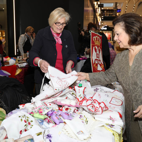 Humanitarni Vaskršnji bazar rukotvorina u Galeriji tokom vikenda