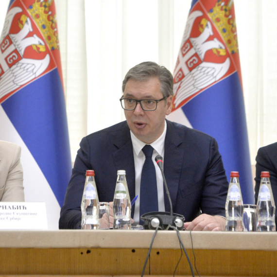 Vučić: Naša vojna industija mora da poraste tri puta; "Biće jedan od najvažnijih sastanaka do sada"