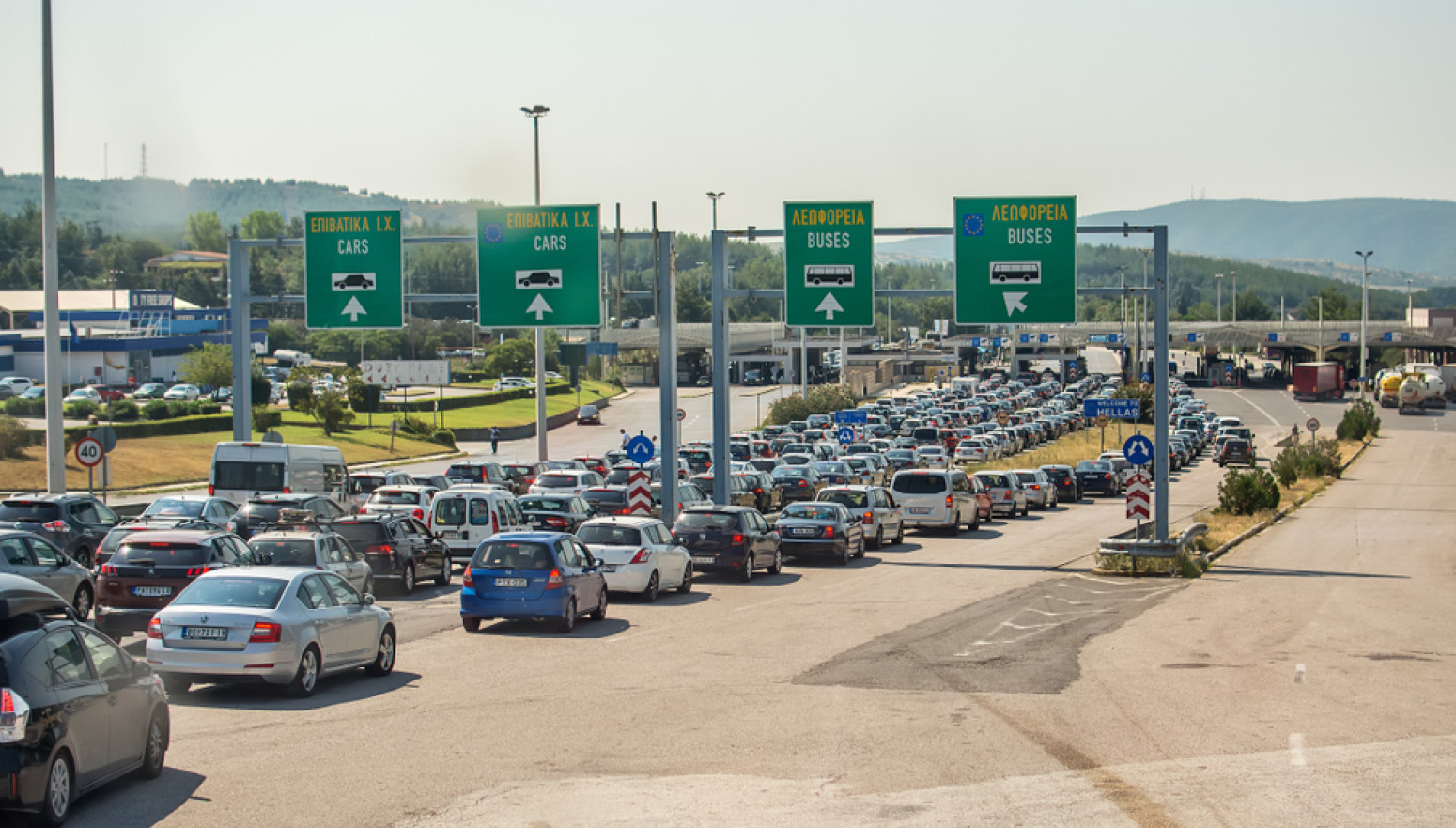 Ovakva vozila ne smeju da uđu u Grčku! Na snazi novi zakon, evo šta obuhvata