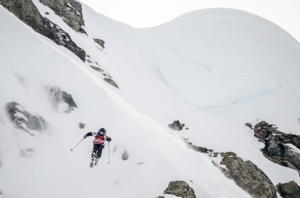 Troje holandskih skijaša poginulo u lavini u austrijskim Alpima
