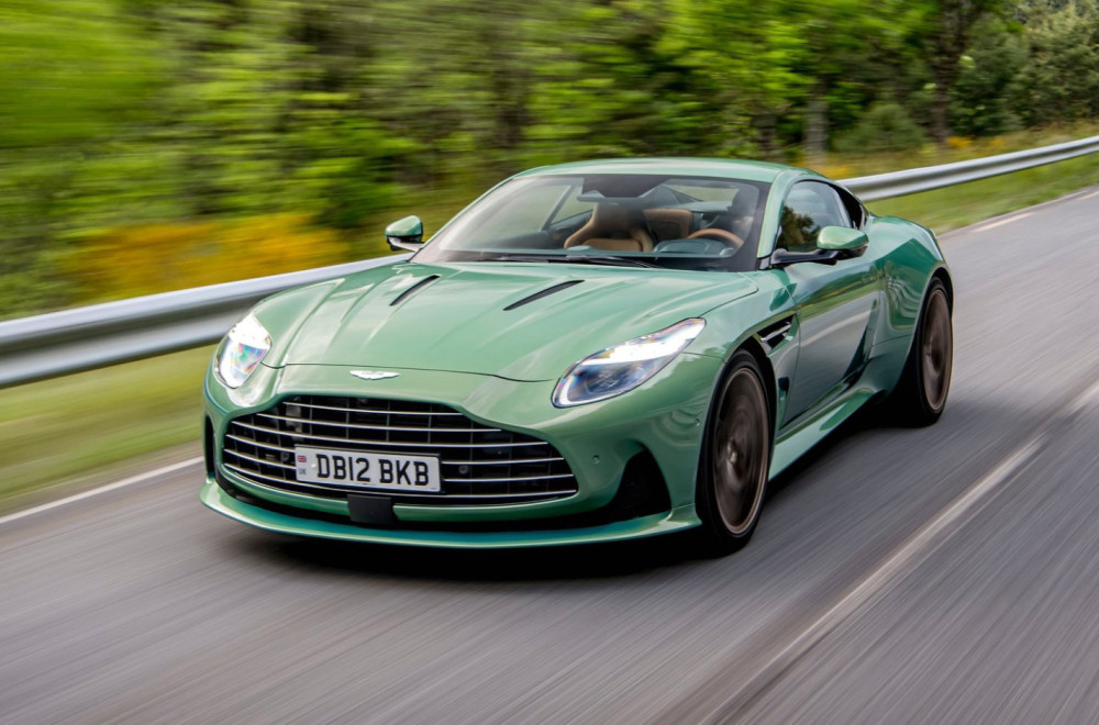 Kupci Aston Martina ne žele motore sa šest cilindara – hoće više