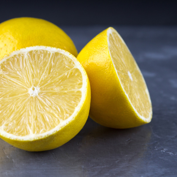 Limun i limeta gotovo upola jeftiniji: U EU pale cene svega i svačega