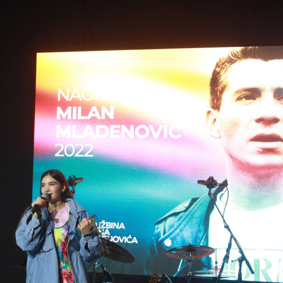 "Možda je upravo tvoja pesma najbolja": Otvoren konkurs za nagradu Milan Mladenović