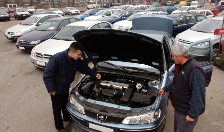 Kakva nam je bila automobilska 2024: Porasla prodaja polovnjaka, skočile i cene