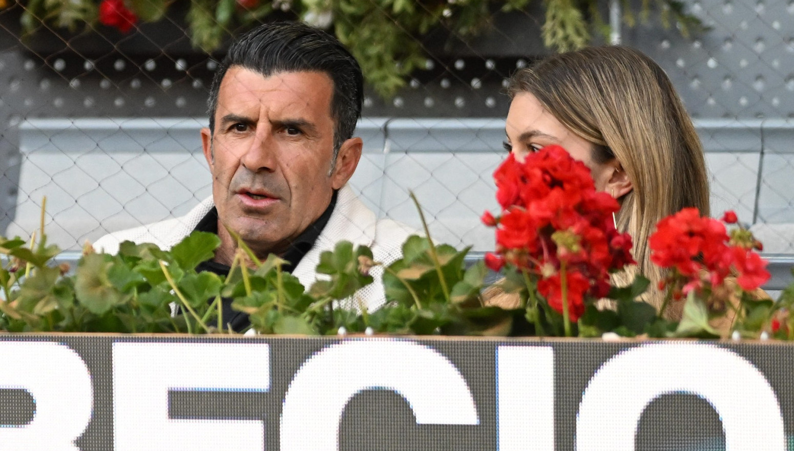 Figo: Manje utakmica, onda i niže plate