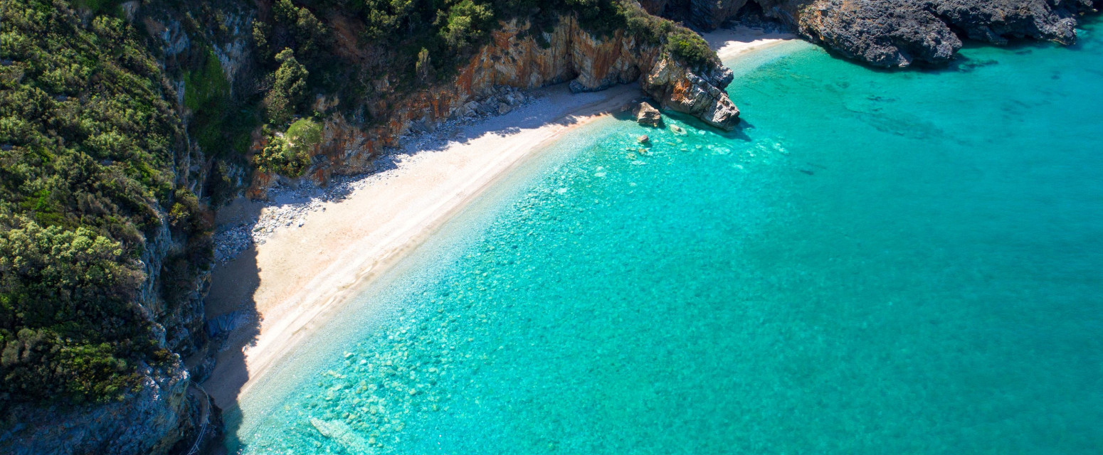Kristalno čisto more i dugačke peščane plaže: Za ovo mesto u Grčkoj možda još uvek niste čuli FOTO