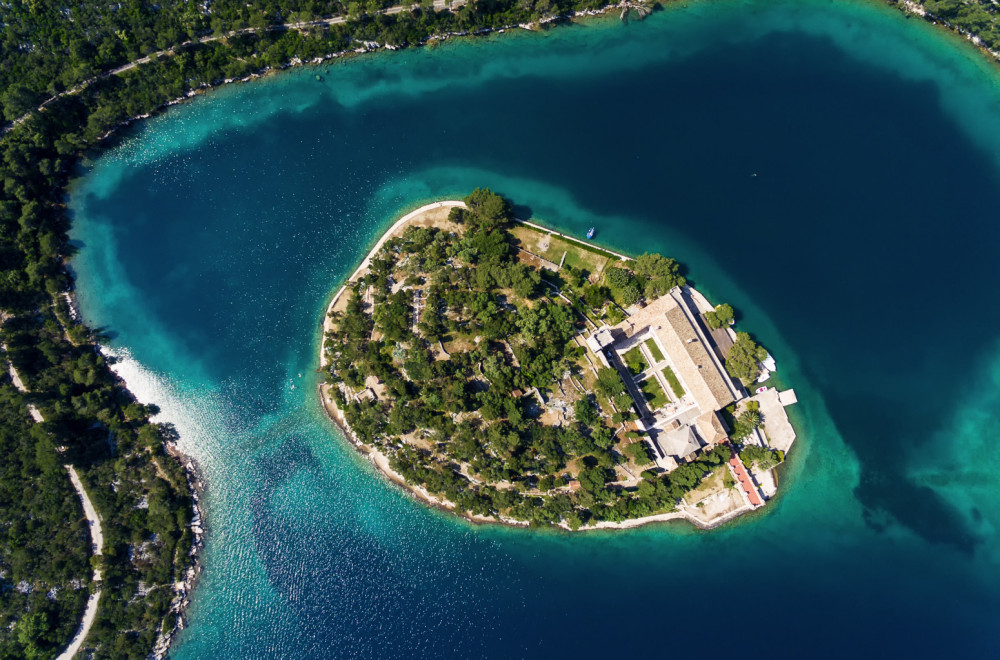 Prodaje se jedini hotel na ovom ostrvu u Hrvatskoj