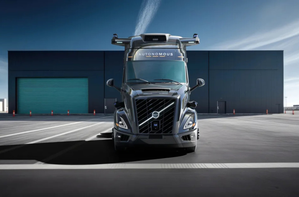 Volvo i Aurora predstavili prvi autonomni kamion FOTO