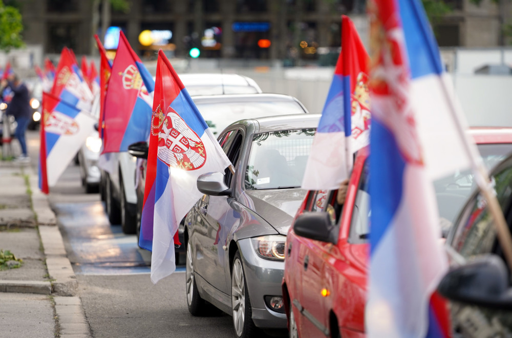 Beograđani na ulicama: Velika podrška predsedniku Vučiću FOTO/VIDEO