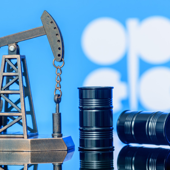 Usporava potražnja za naftom – razlog samo jedan