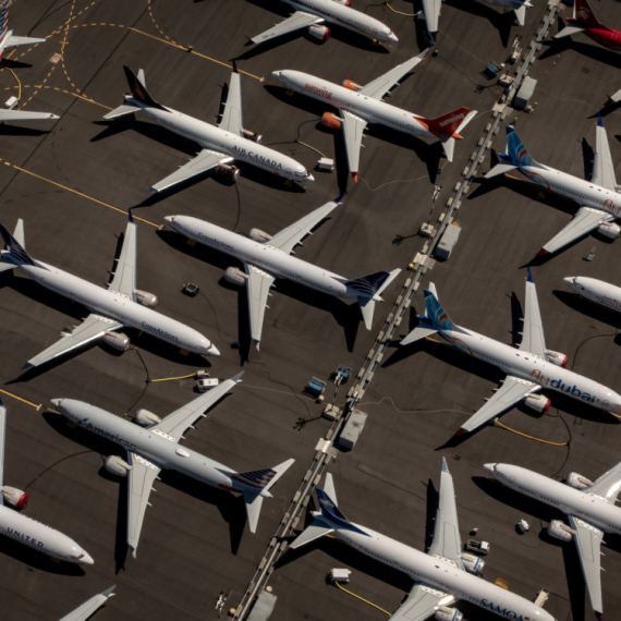 Stižu avioni – vrednost milijarde evra