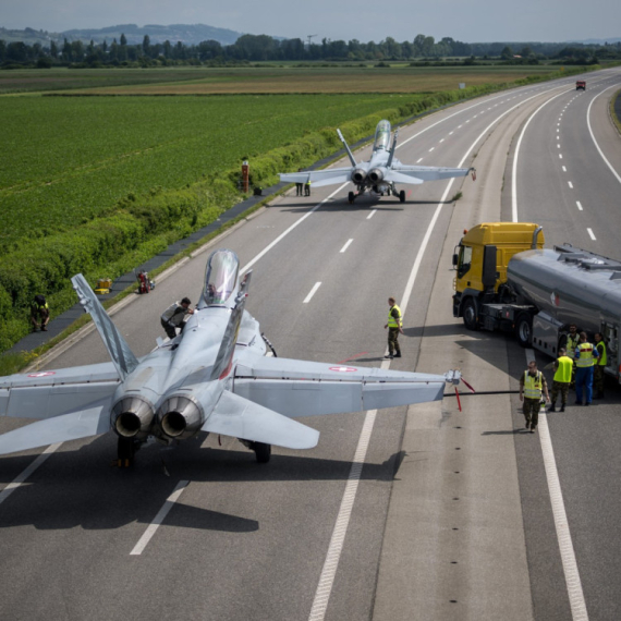 Švajcarci zatvorili glavni auto-put na 36 sati: Ovo je razlog FOTO