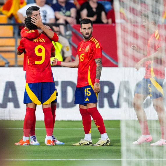 Španci se zagrevali za EURO – Ojarsabalov het-trik za 20 minuta