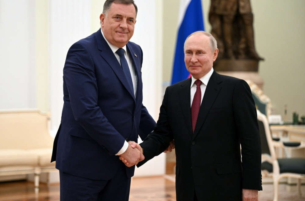 Dodik u Sankt Peterburgu: Sastaće se s Putinom