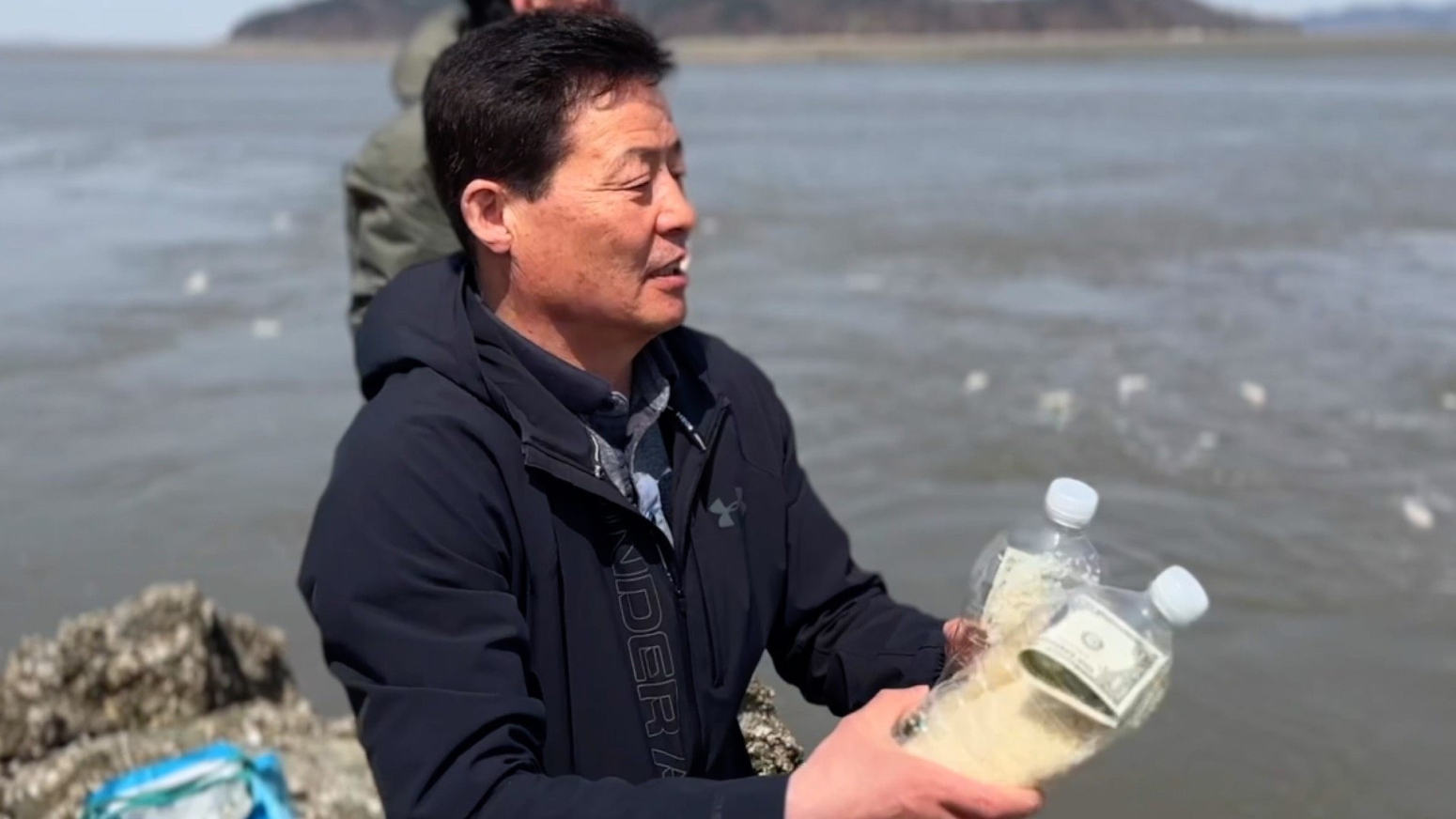 Pirinač u flašama: Kako severnokorejski dezerter pomaže bivšim sugrađanima