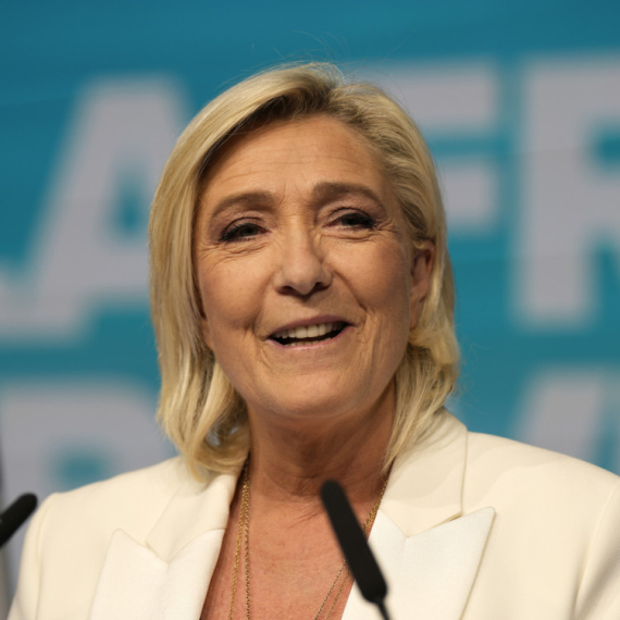 Le Pen likuje nakon rezultata: Makron je uništen
