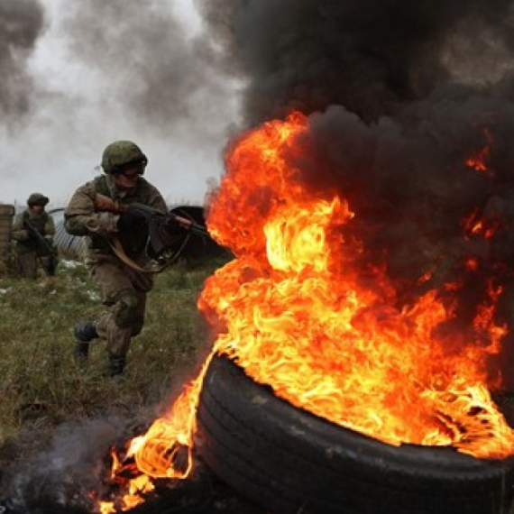 Udar; Gori u Belgorodu; Rusi spaljuju