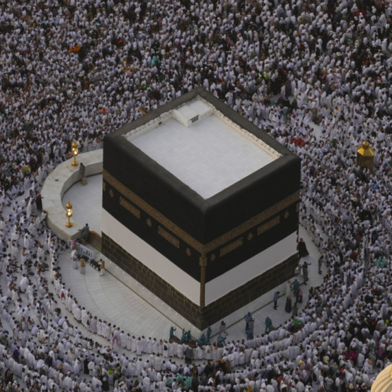 More than 1.5 million foreign pilgrims to Mecca