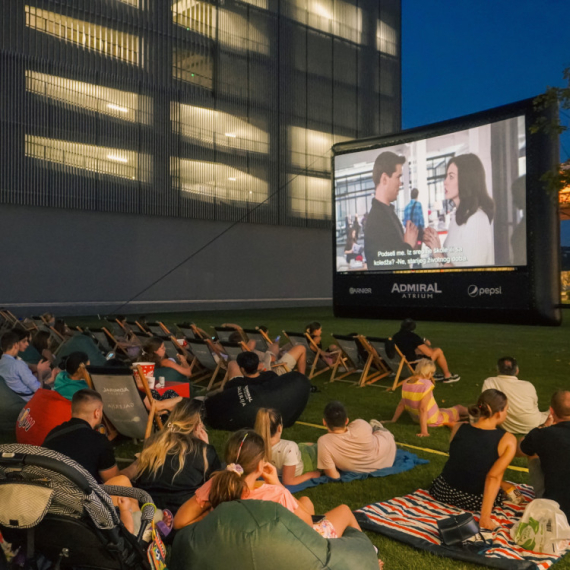 Treći Open Air Cinema pored Galerije – još jedno filmsko leto pod zvezdama