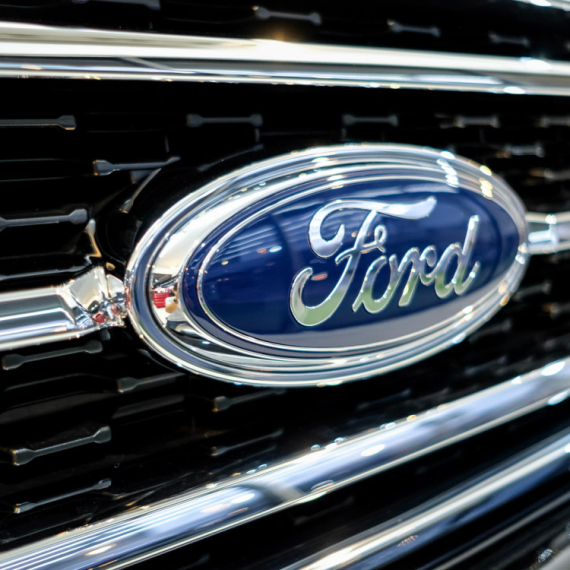 Ford povlači pola miliona vozila