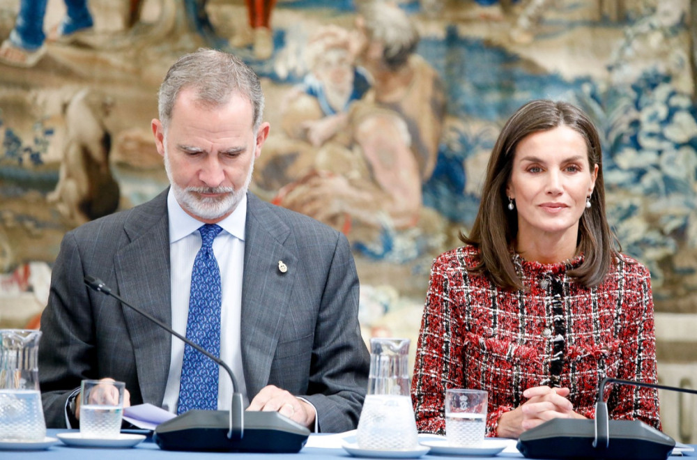 Kraljica Leticija i kralj Felipe prvi put u javnosti nakon skandala: Svi komentarišu samo jedno FOTO