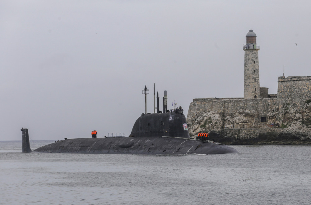 "USS Helena" poslata na "Admirala Gorškova"; Neko tu nosi "cirkone" FOTO/VIDEO