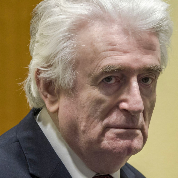 Radovan Karadžić proteklih dana više puta gubio svest: Povredio glavu, kuk, rebra i ramena