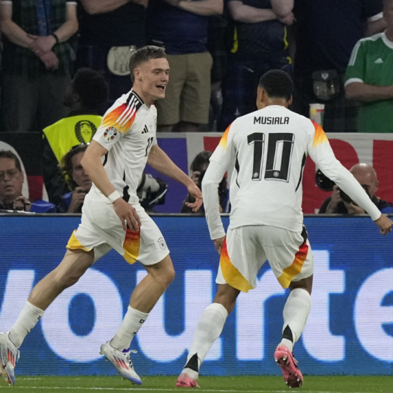 Prvi gol na EURO – Bajerov "dragulj" za delirijum u Minhenu VIDEO