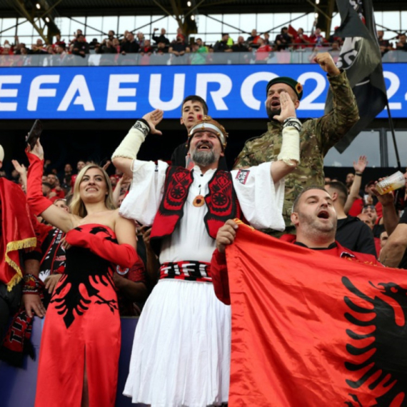 Albanci luduju u Dortmundu – prvak Evrope kreće u odbranu titule