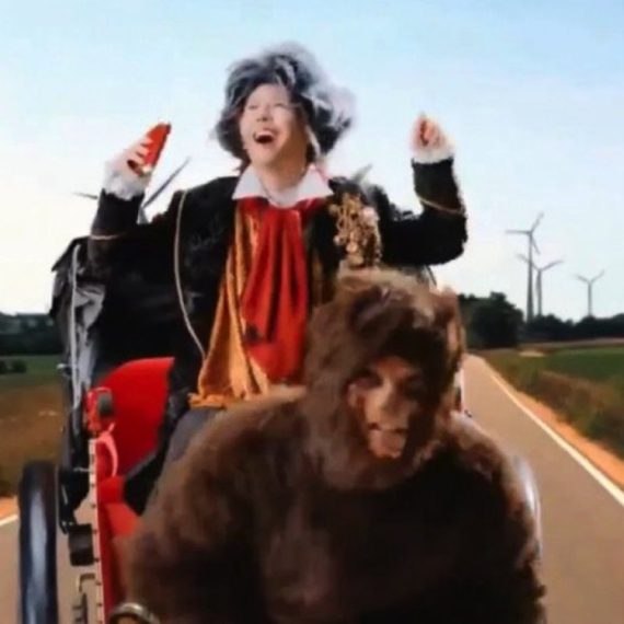 Muzika: Japanski bend povukao spot sa Kristoferom Kolumbom i majmunolikim ljudima
