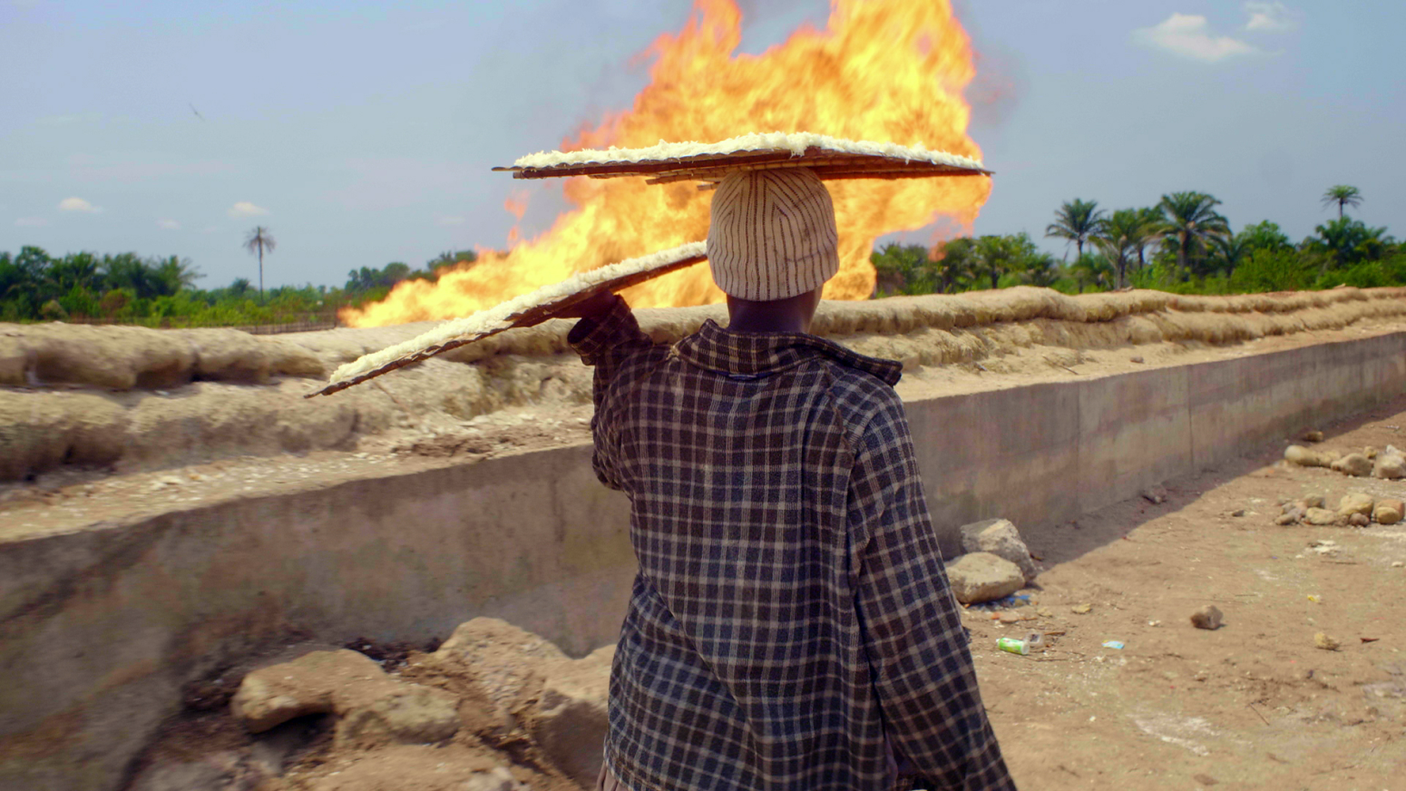 Život na 50 stepeni: Buktinje otrovnih gasova podstiču klimatske promene u Nigeriji