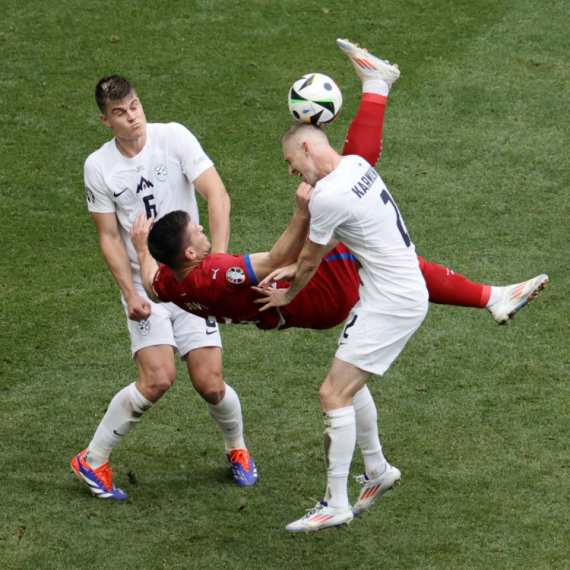 Srbija se izvukla u 96' – džoker Jović održao san o nokaut fazi VIDEO