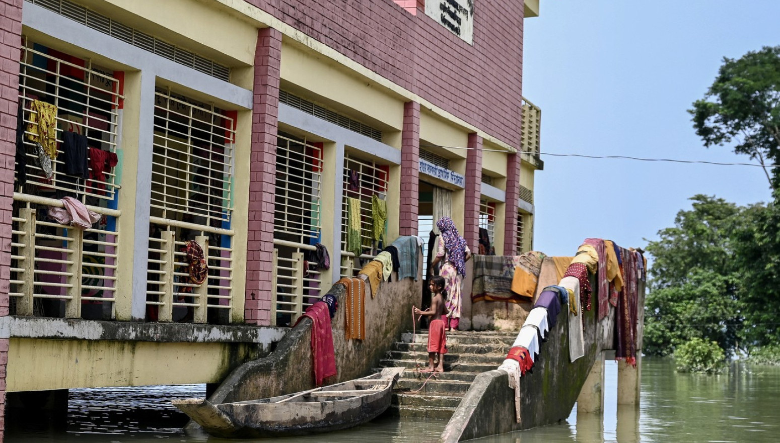 U Bangladešu poplavama ugroženo dva miliona ljudi