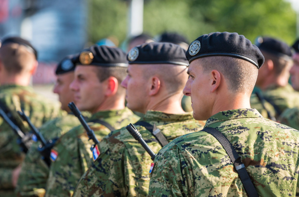 Komšije uvode vojni rok, a evo kolika će biti naknada