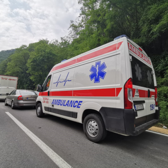 Teška saobraćajna nesreća u Podgorici: Jedna osoba poginula