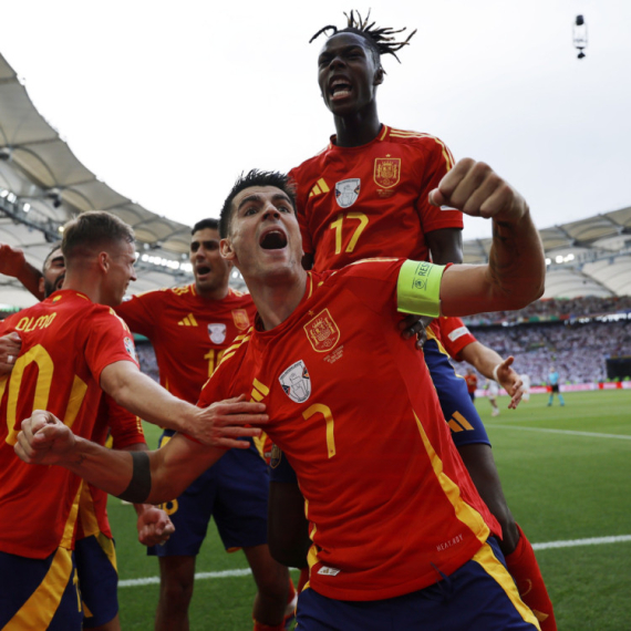 Zlatni gol Španije za polufinale VIDEO