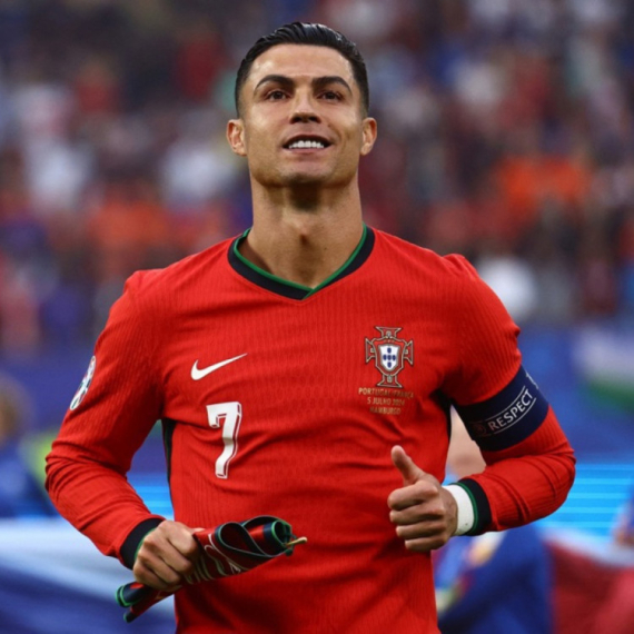 Ronaldo se već ljuti – Portugalci bolji na terenu