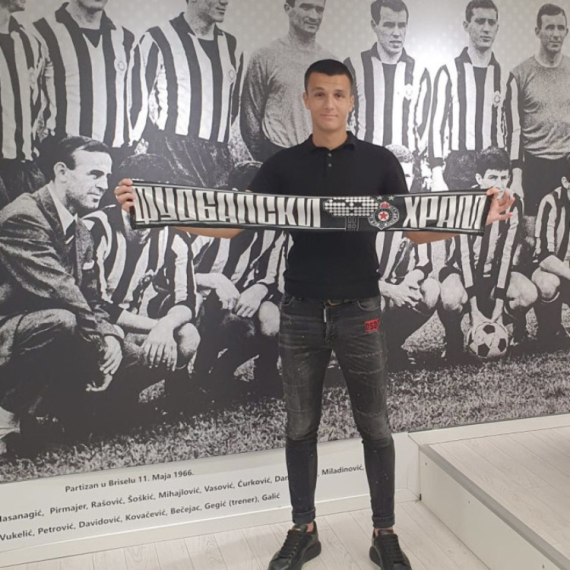 Potpisao za Partizan, pa otišao na pozajmicu