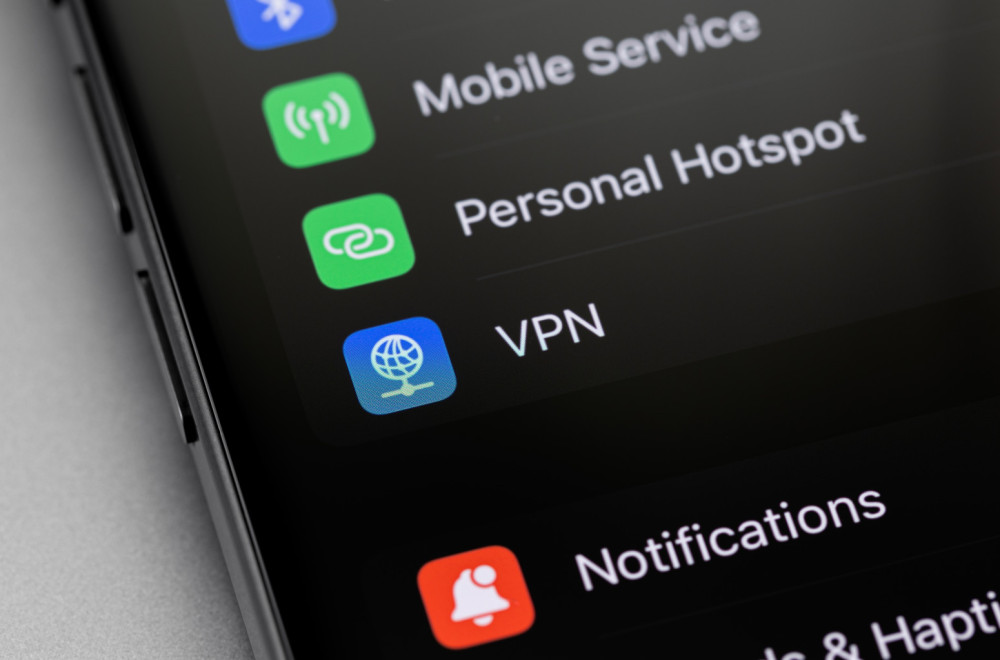 Kako da instalirate VPN na iPhone: Detaljan vodič sa svim koracima