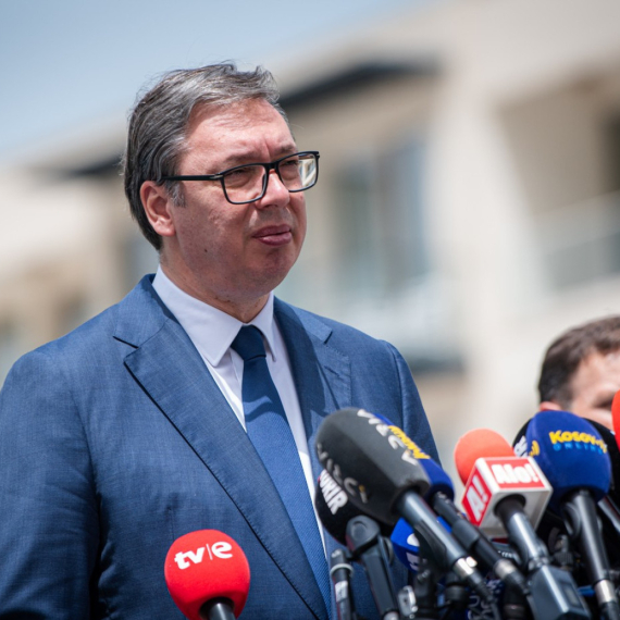 Vučić iz Londona najavio važan susret sa Šolcom: "Imaćemo dug sastanak u četiri oka" VIDEO